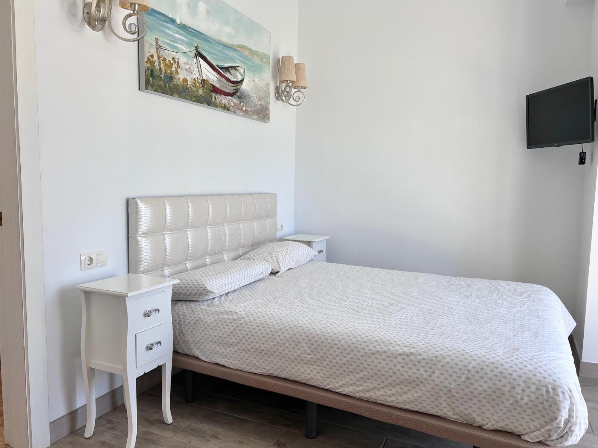 Pirata Bungalow Sea Front Estepona Eksteriør billede