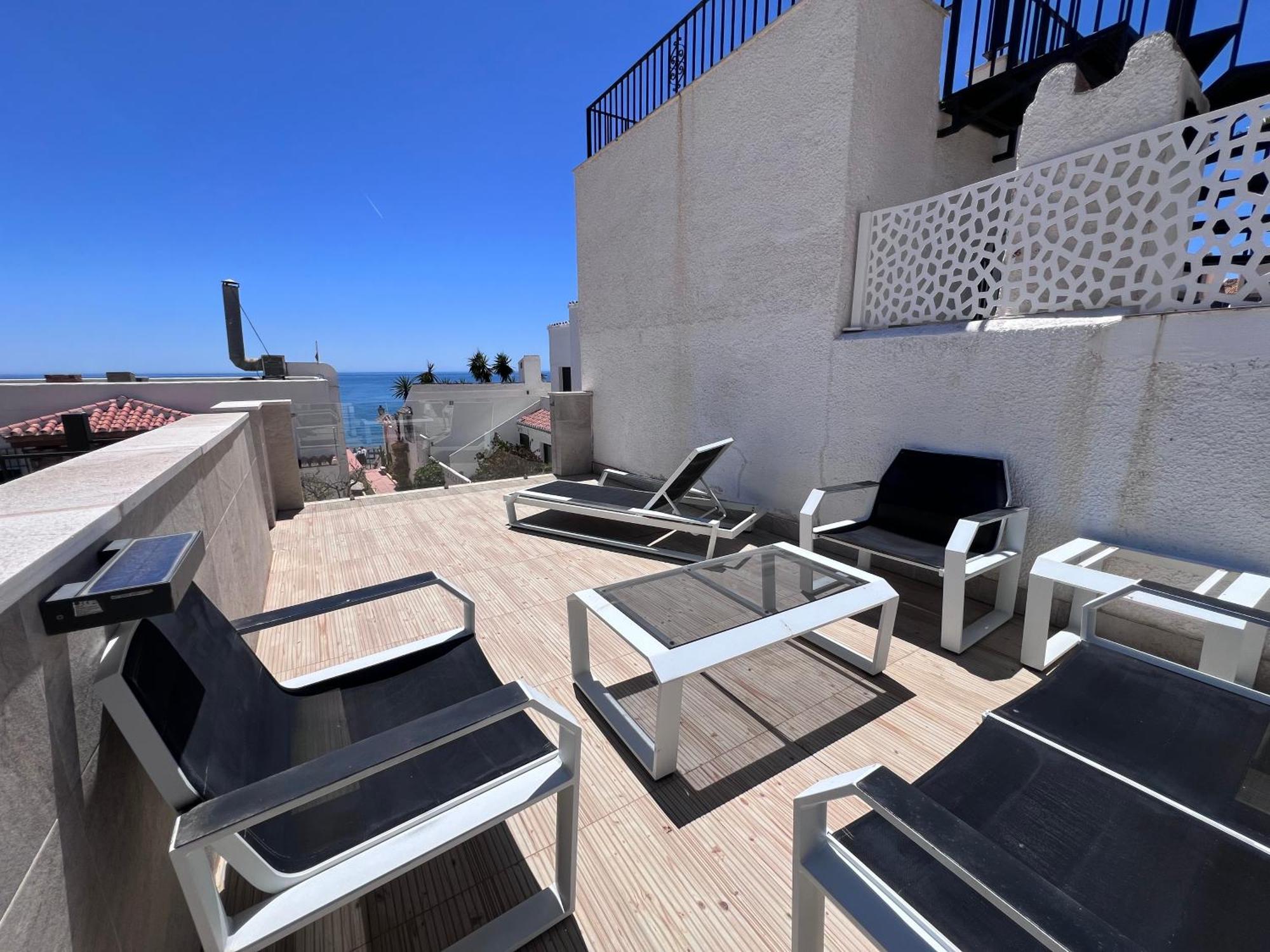 Pirata Bungalow Sea Front Estepona Eksteriør billede